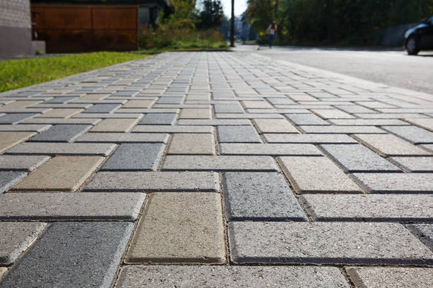 Best Concrete Driveway Paving in Brookfield, MO